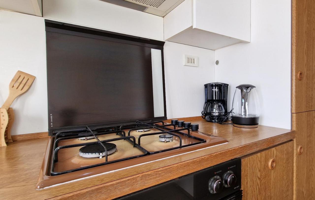 Apartamento Giardino Sul Naviglio Milán Exterior foto