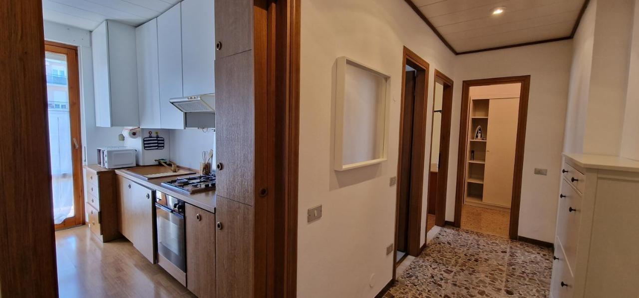Apartamento Giardino Sul Naviglio Milán Exterior foto