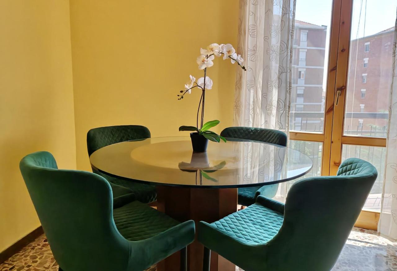 Apartamento Giardino Sul Naviglio Milán Exterior foto